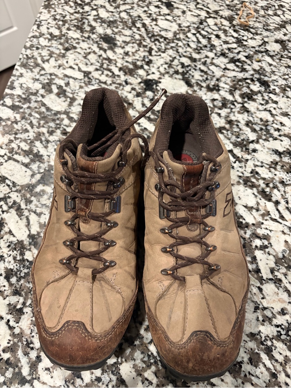 New Balance 965 Hiking Trail Shoes